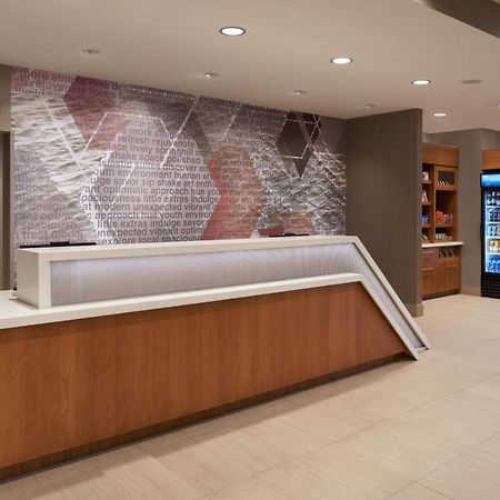 Springhill Suites By Marriott Fort Myers Estero Exterior photo